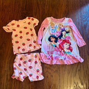 Girl’s 3T Pajama Set of 2
